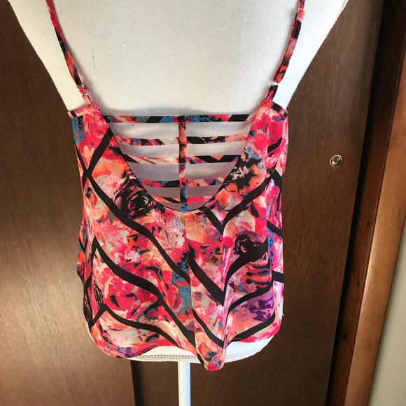 Floral blouse - Picture 2 of 3